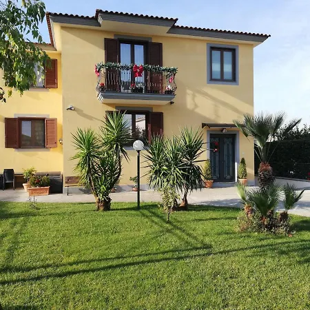 Apartment Con Piscina In Uso Esclusivo In *