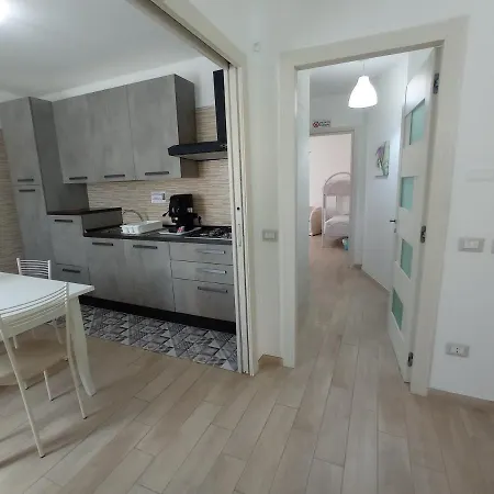 Con Piscina In Uso Esclusivo In Apartment *