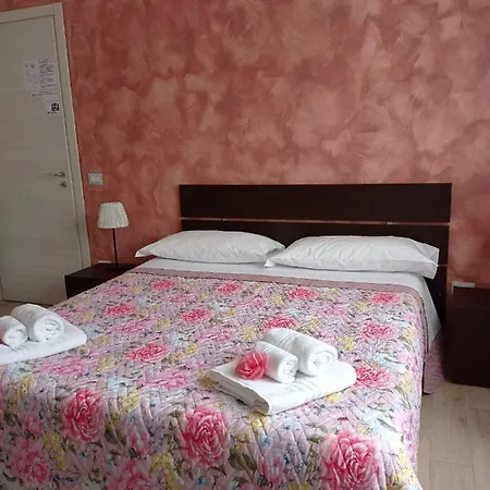 Apartamento Con Piscina In Uso Esclusivo In SantʼAntonio Abate