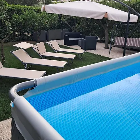 Con Piscina In Uso Esclusivo In SantʼAntonio Abate